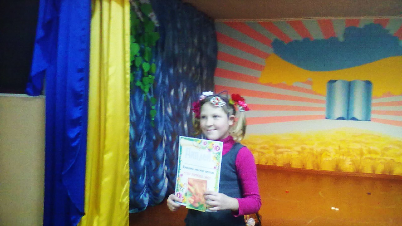 Для вихованок школи-інтернату провели талант-шоу «Супердівчинка – 2021»