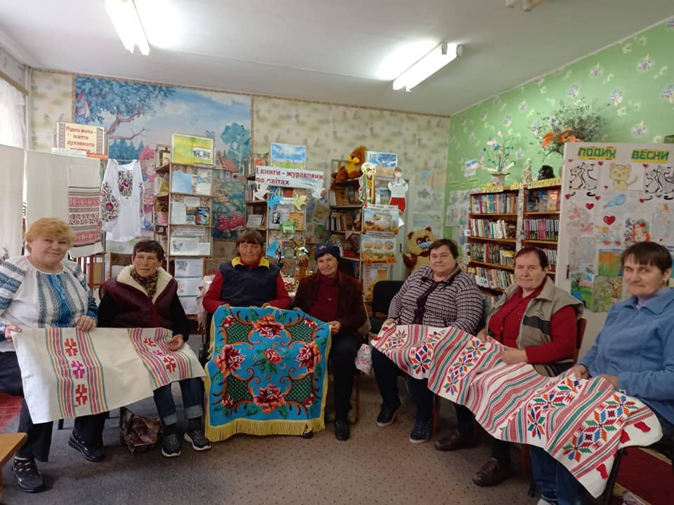 Свято вишиванки у бібліотеці