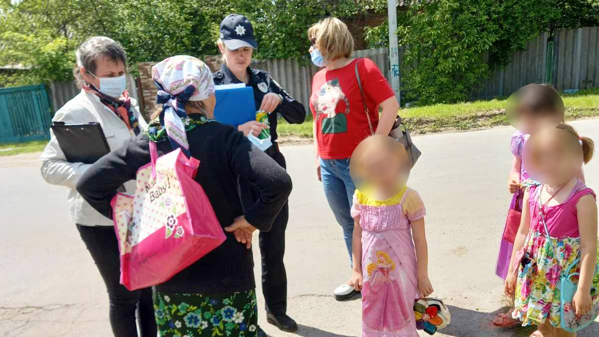 Соціальні служби тримають під контролем сім’ї, які перебувають у складних життєвих обставинах