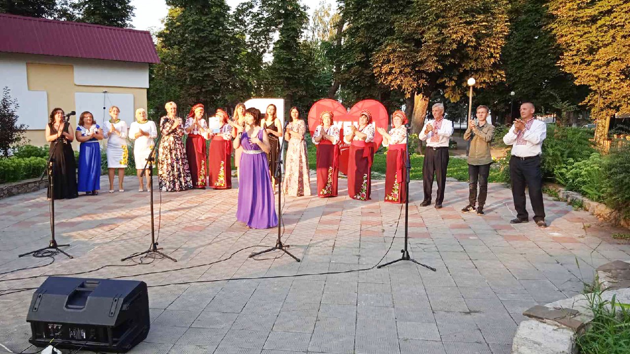 Хай ллється пісня понад краєм!