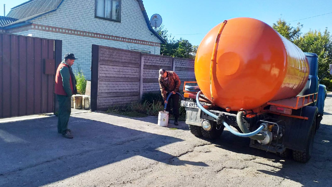 Допомогли мешканцям c. Пишне з питною водою