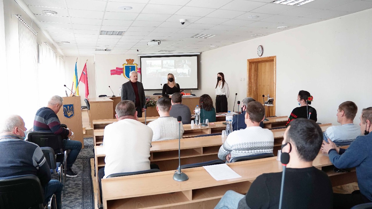 «Актуальні напрями державної підтримки агросектору»: до Дня працівників сільського господарства