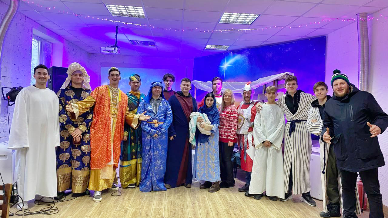 Святкові заходи в мікрорайоні  № 5