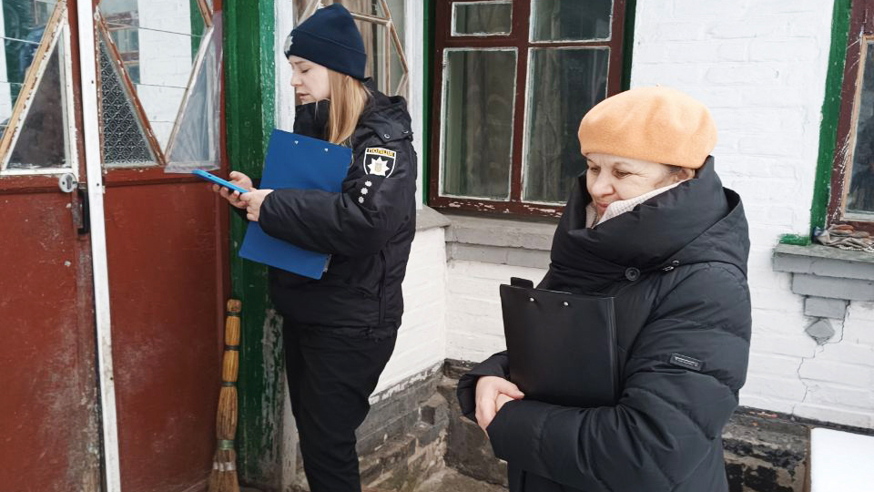 Соціальні служби продовжують планові рейди
