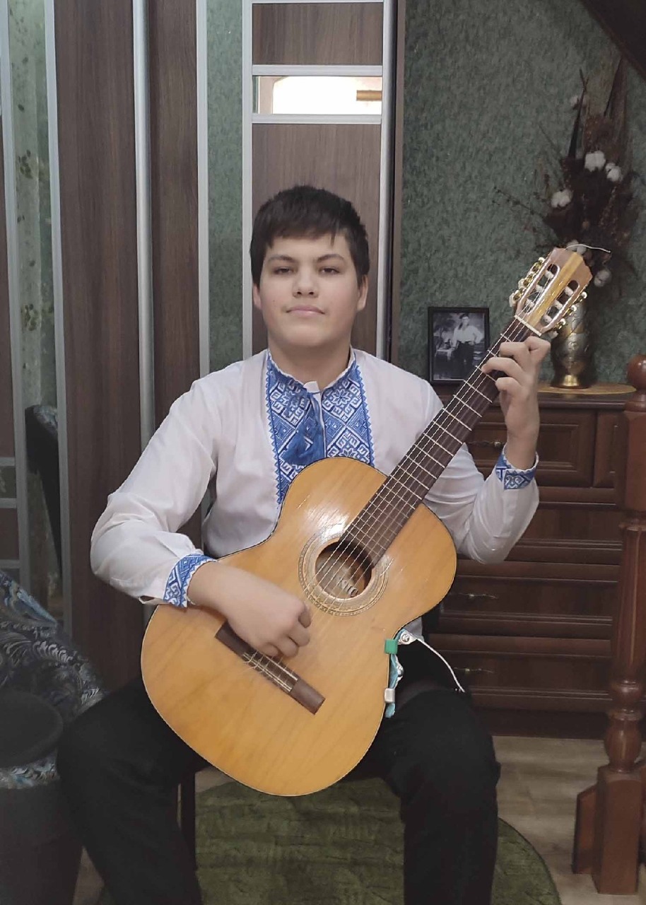 Карпець Святослав