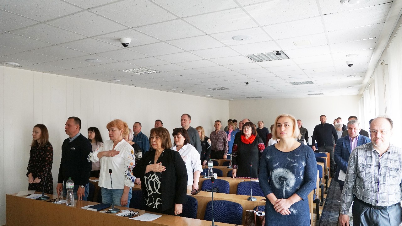 Відбулася позачергова сесія міської ради
