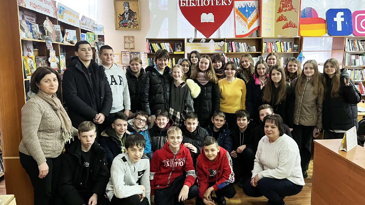 Мовознавчий брейн-ринг у бібліотеці