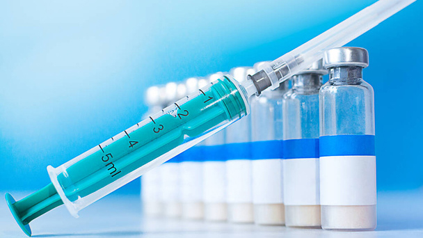 Де вакцинуватися 13 квітня