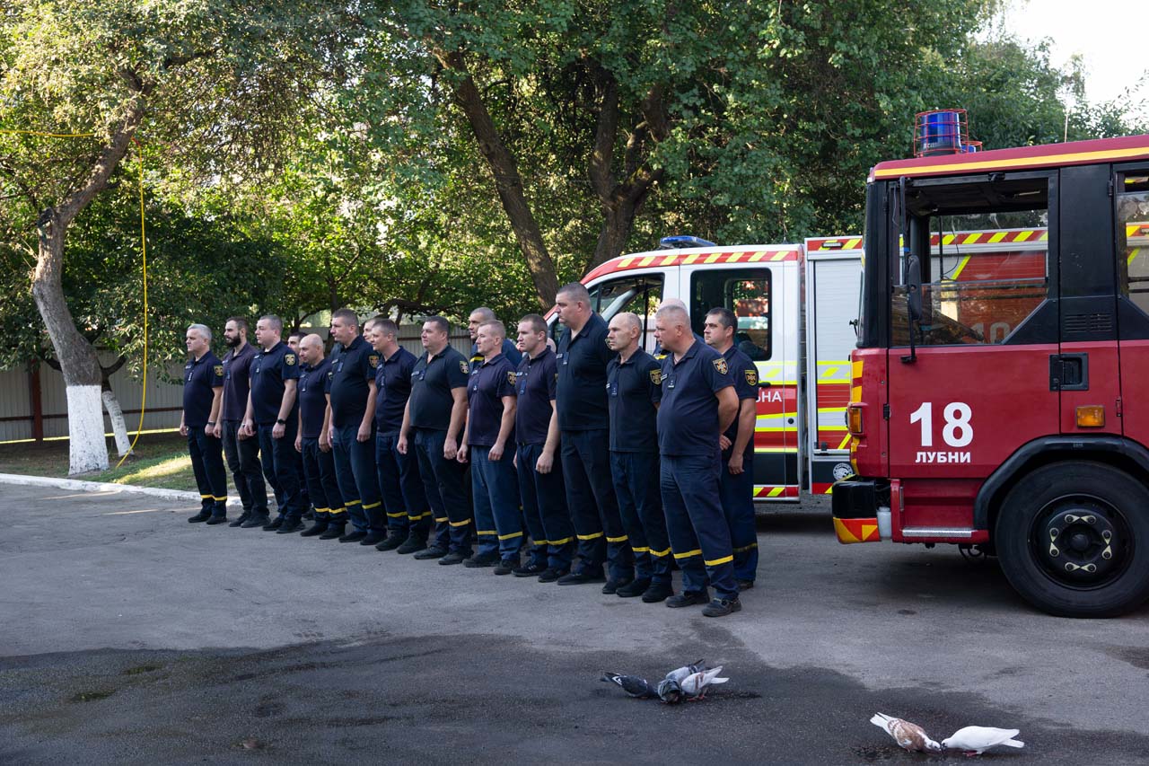 Привітали рятівників