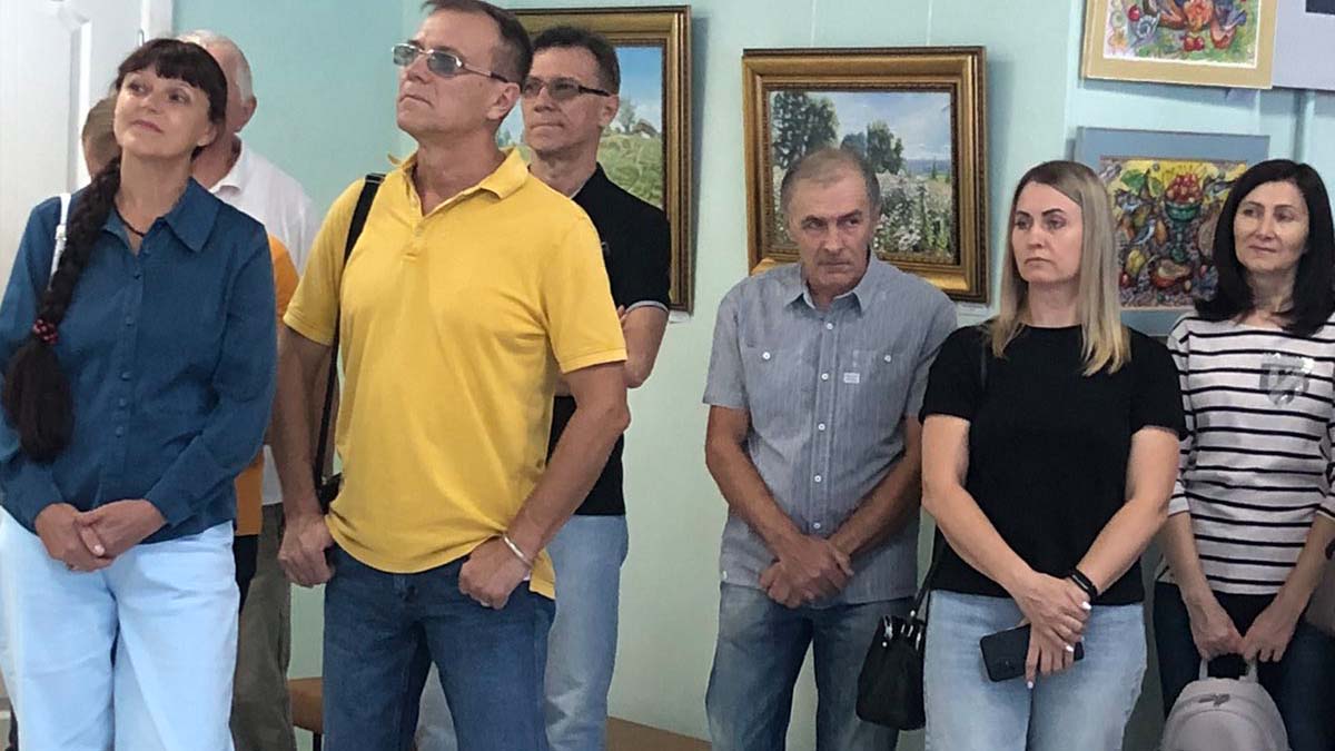 «Лубни – Лубни – звучить як серця перестук, прадавнє місто випромінює тепло…»