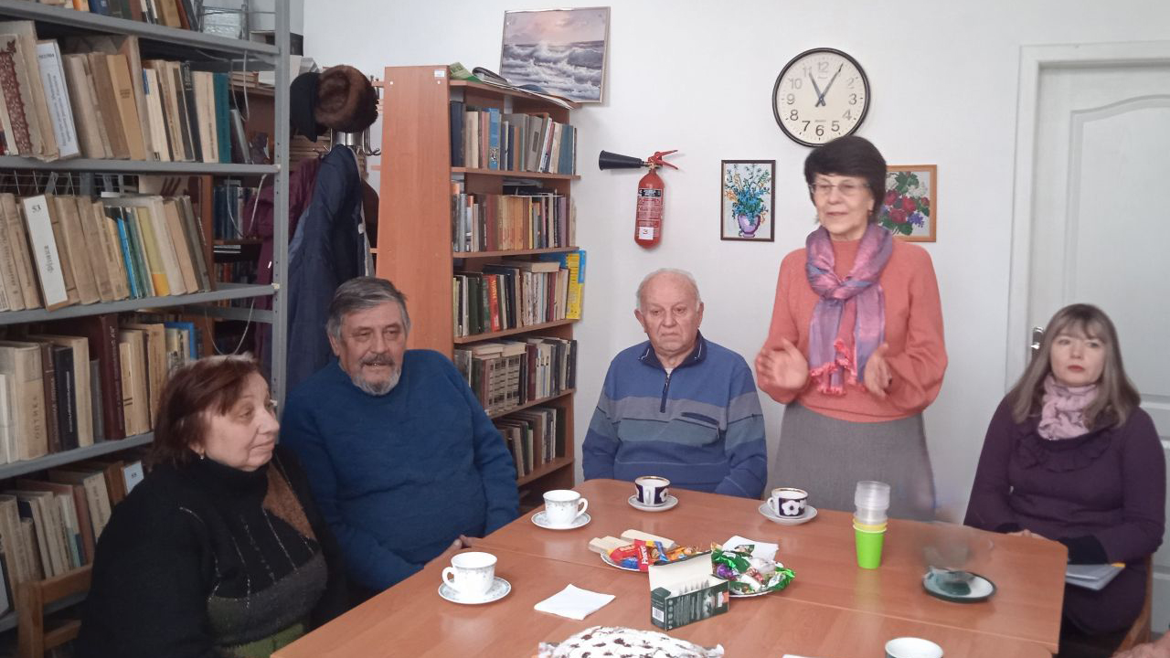  Відбулося засідання клубу «Палітра»