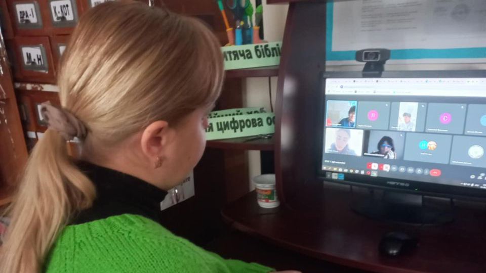У рамках проєкту «Здобуття цифрових навичок в бібліотеках - Хабах цифрової освіти»   