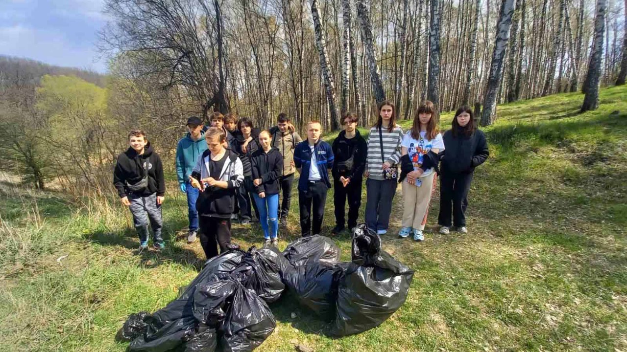 У рамках двомісячника чистоти  та благоустрою