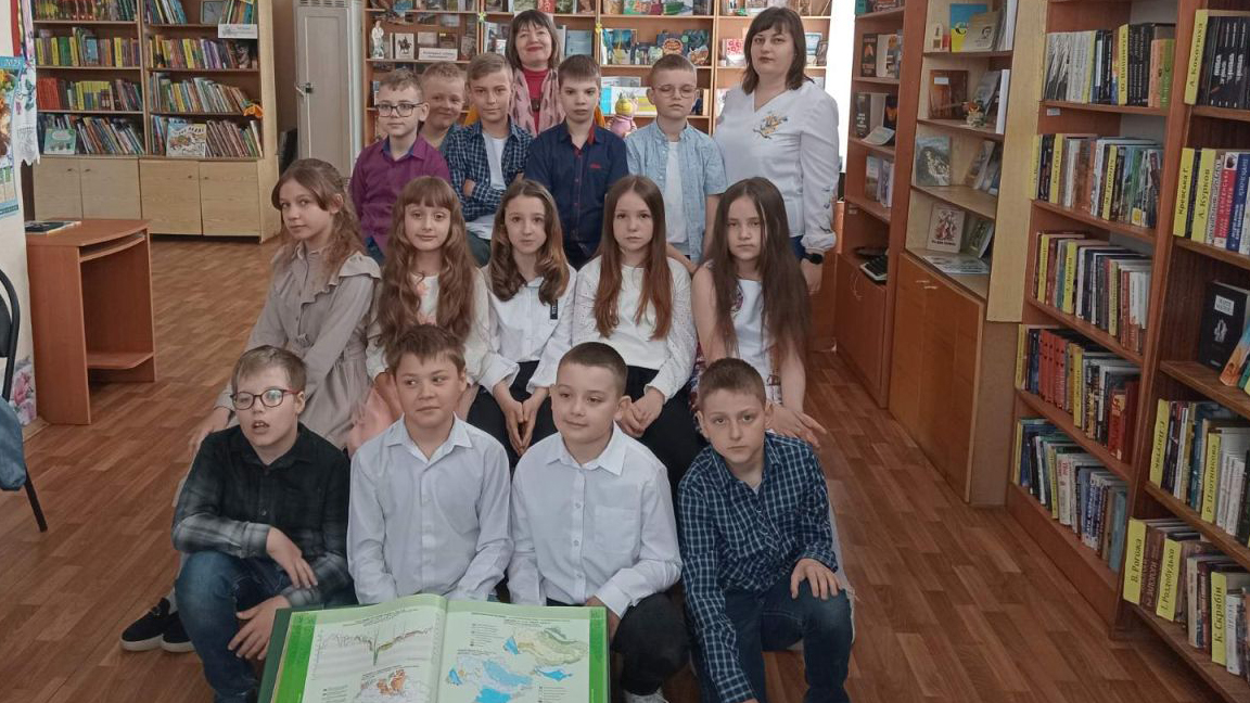 Мандрівка книжковим королівством