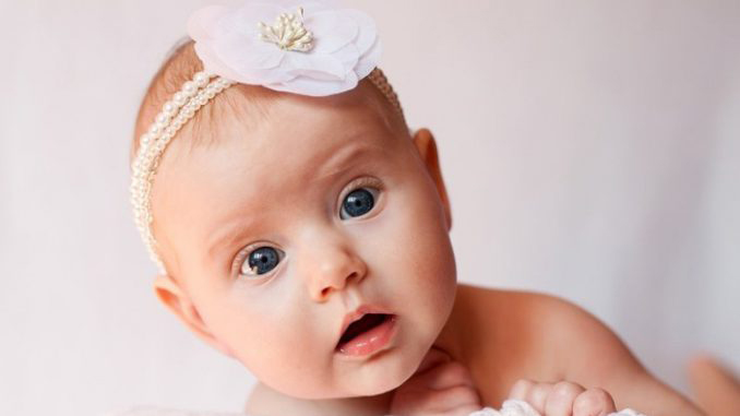 Мирного дитинства вам, малеча!