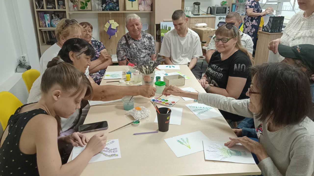 Лавандові історії