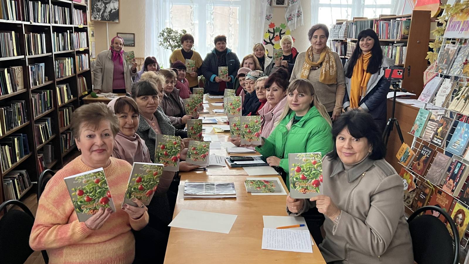 «Не тряси яблука, доки зелено: дозріє – само впаде»