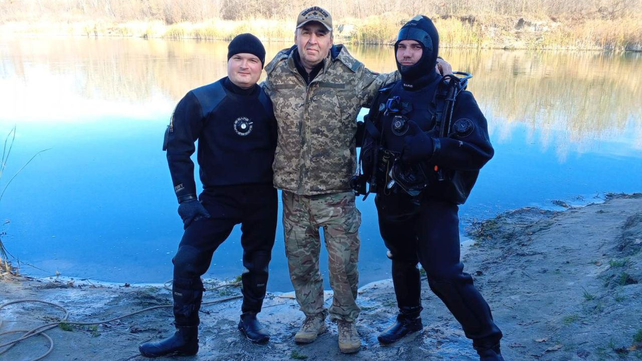 Лубенські рятувальники-водолази  вдосконалюють навички дій у складних умовах