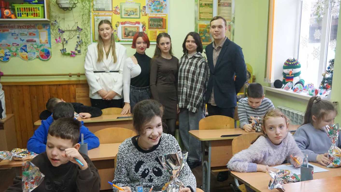 Зимова казка напередодні Миколая