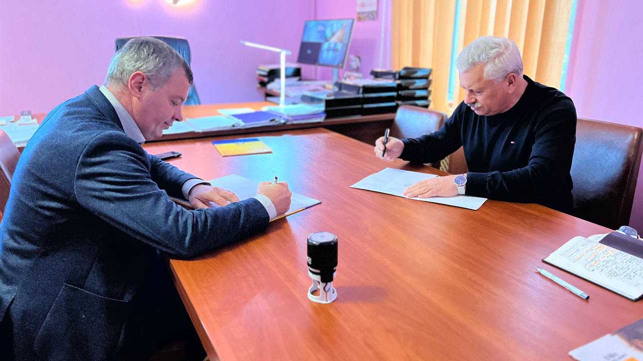 Остер. Разом до перемоги. «Пліч-о-пліч: згуртовані громади»