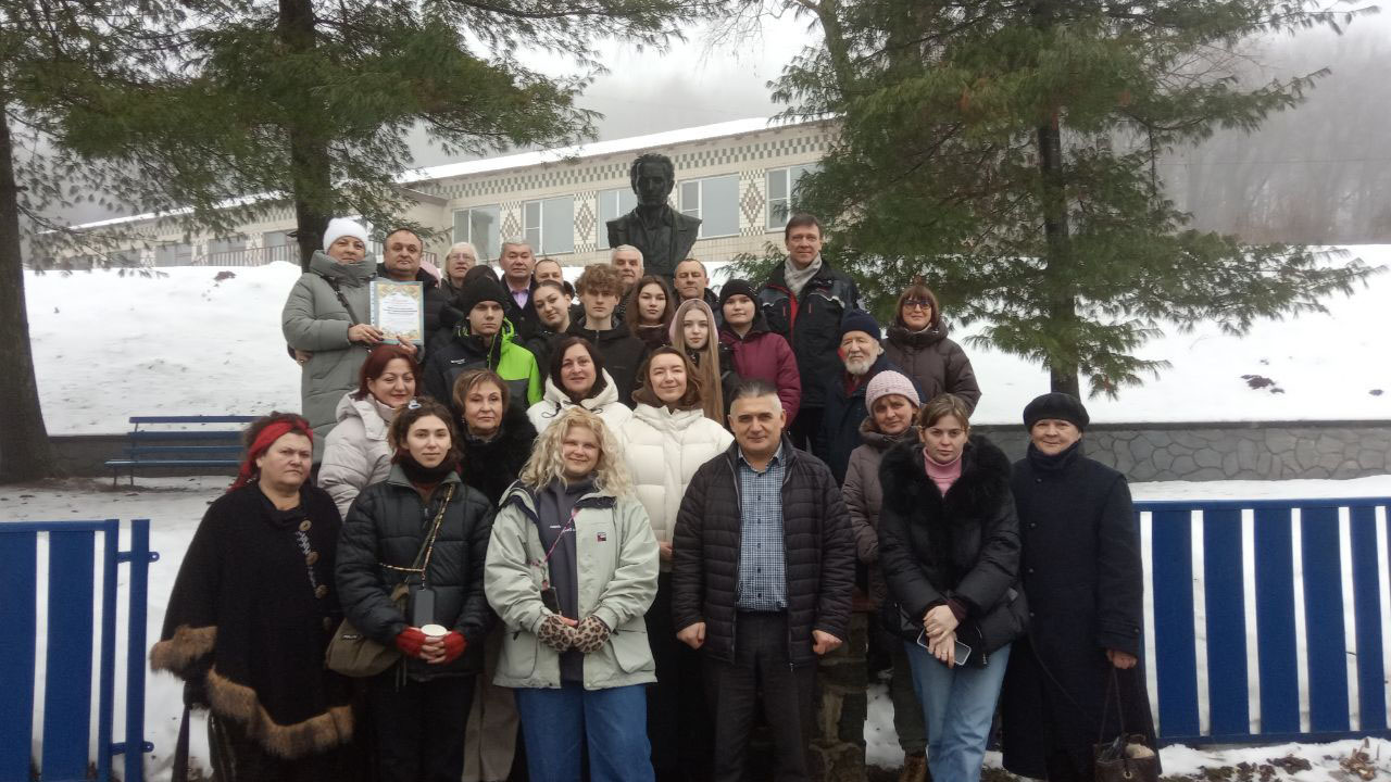  «Ти знаєш, що ти – людина»…