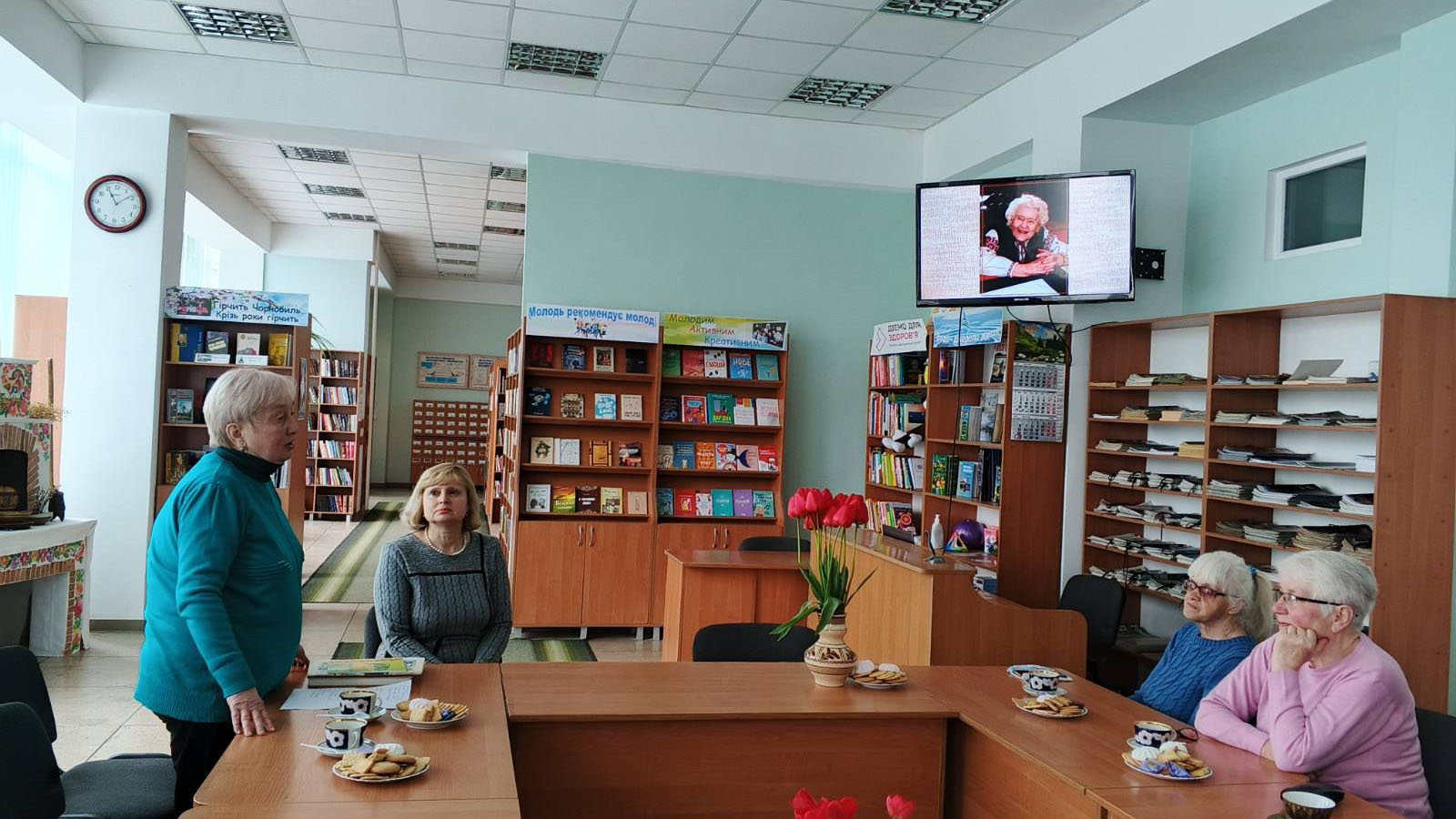 Сторінками життя Героя України Віри Роїк