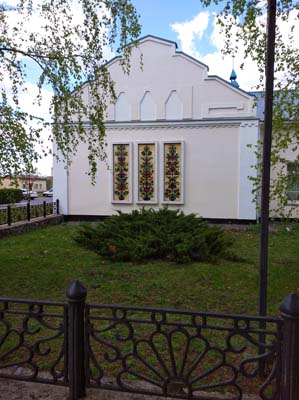 28 Земська лікарня Триптих