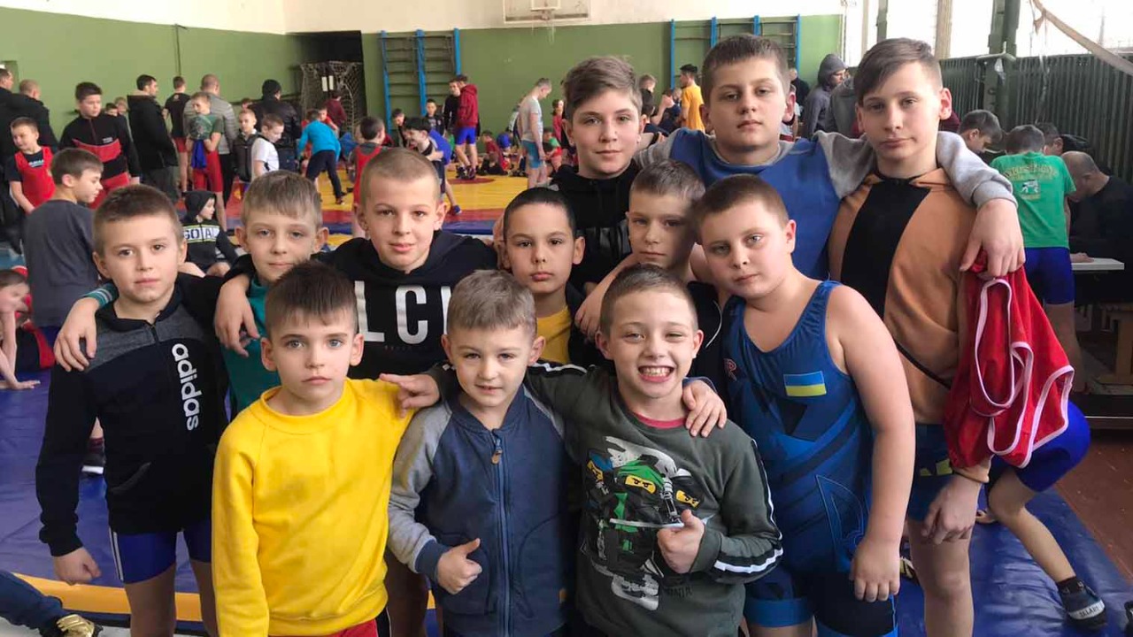 Турнір з вільної боротьби у смт. Липова Долина Сумської області серед юнаків і дівчат
